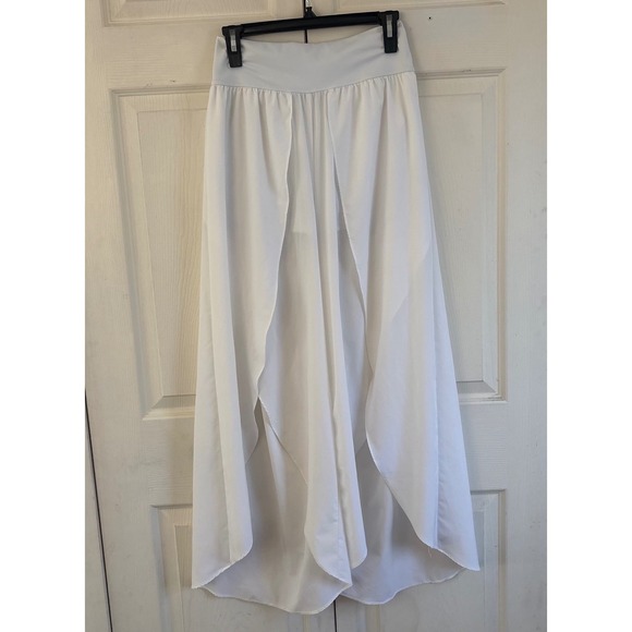 Halara High Waisted High Slit Wide Leg Flowy Skirt Pants Built-in Shorts Size M - Picture 4 of 10